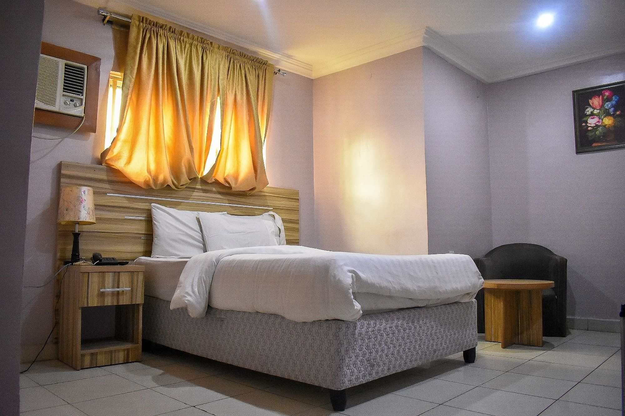 Dublina Suites Festac Town Dış mekan fotoğraf